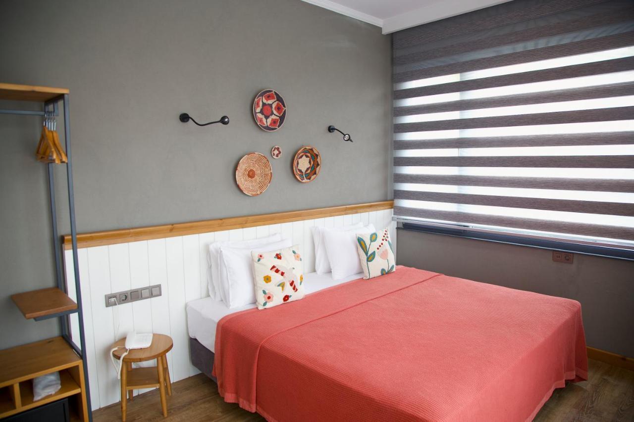 Istanbul Old City Colorful Houses Balat Petrion Hotel Luaran gambar